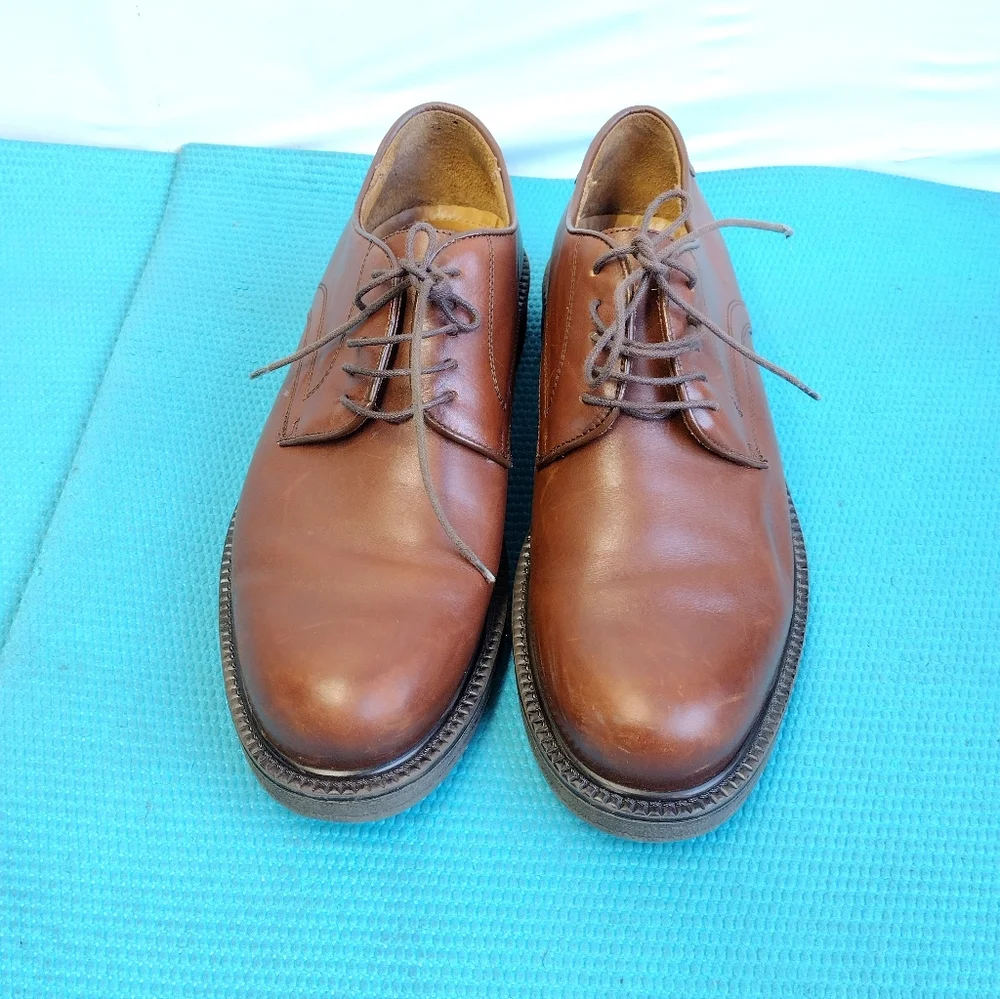 G.H. Bass & Co Men's Lace Up Leather Dress Shoes Brown Size 9.5